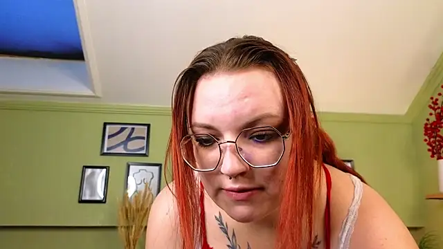 Snapshot of AlisaDream_ chatting on September 15, 2025, 3:01 pm AlisaDream online show from September 15, 2025, 3:01 pm