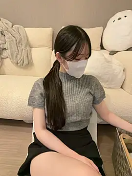 Snapshot of Ribon_n chatting on April 29, 2026, 2:21 pm Ribon n online show from April 29, 2026, 2:21 pm