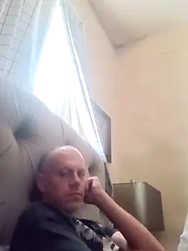 Snapshot of gpjr80 chatting on October 4, 2025, 3:35 pm gpjr80 online show from October 4, 2025, 3:35 pm