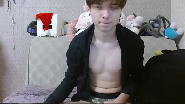 Snapshot of hilt_on_ chatting on February 9, 2026, 10:02 am hilt on online show from February 9, 2026, 10:02 am