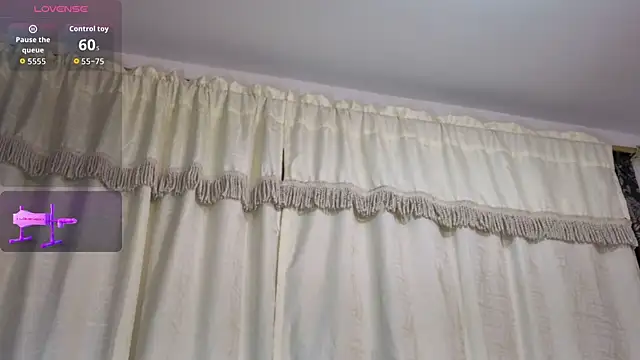 Snapshot of mariangellive chatting on October 13, 2025, 5:31 am mariangellive online show from October 13, 2025, 5:31 am