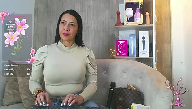 cortney tayler online show from December 2, 2025, 7:48 pm