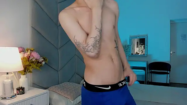 Willie Miler online show from October 19, 2025, 5:43 am