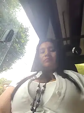 Nicolletorres2 online show from April 14, 2026, 5:18 pm