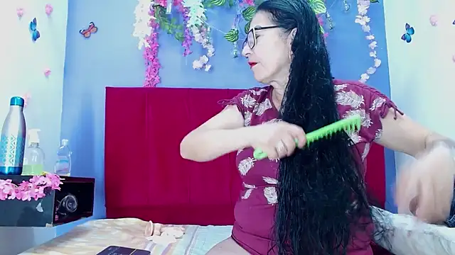 Snapshot of andrealopezcm101 chatting on September 20, 2025, 11:26 am andrealopezcm101 online show from September 20, 2025, 11:26 am