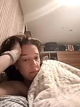 JezebelDutch online show from March 9, 2026, 8:18 am