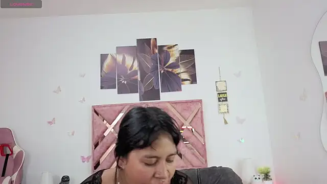 Snapshot of Candy_Chloe02 chatting on May 22, 2026, 4:54 am Candy Chloe02 online show from May 22, 2026, 4:54 am
