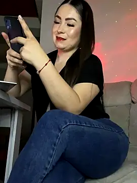 Amelia laurent online show from October 22, 2025, 2:38 pm