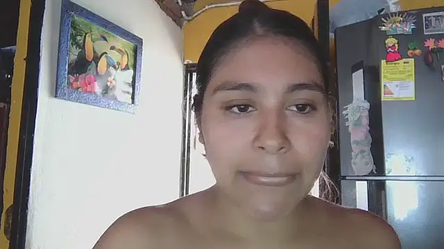 Snapshot of zairabreze chatting on November 30, 2025, 5:47 pm zairabreze online show from November 30, 2025, 5:47 pm