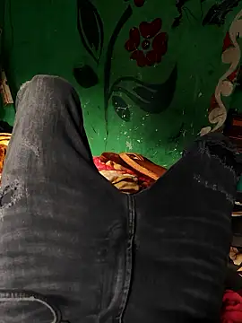 biswasb900 online show from December 17, 2025, 10:42 am