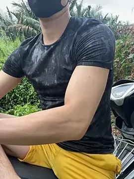 Snapshot of anhkiet_huang chatting on February 26, 2026, 10:26 am anhkiet huang online show from February 26, 2026, 10:26 am