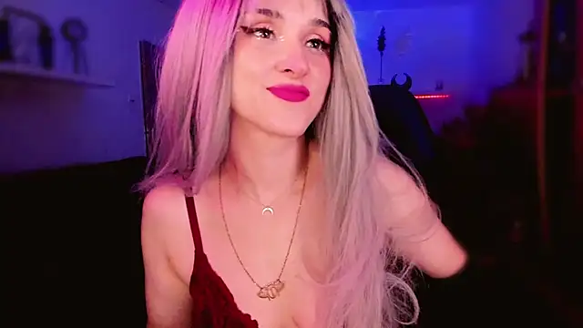 MistressJolie online show from May 16, 2026, 1:15 am