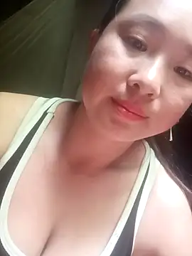 Snapshot of suki-lady chatting on September 14, 2025, 4:02 am suki-lady online show from September 14, 2025, 4:02 am