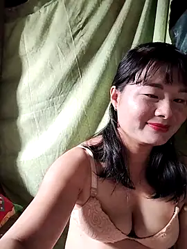 kute-00 online show from October 15, 2025, 3:27 am