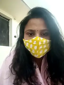 Shikha-mehra7 online show from November 29, 2025, 9:42 am