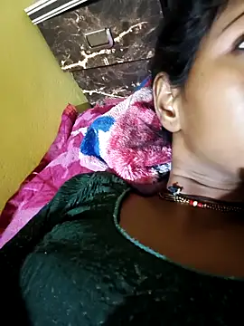 Snapshot of Fasfas2 chatting on October 24, 2025, 12:42 am Fasfas2 online show from October 24, 2025, 12:42 am