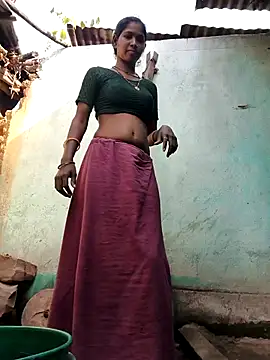 Snapshot of Fasfas2 chatting on November 2, 2025, 4:06 am Fasfas2 online show from November 2, 2025, 4:06 am