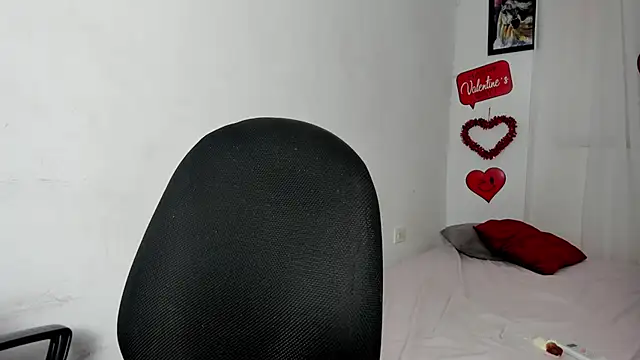 Laura and Kevin online show from February 24, 2026, 8:42 pm