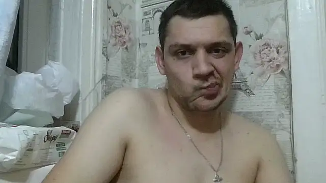 Snapshot of BogdanNegoda chatting on April 22, 2026, 7:42 pm BogdanNegoda online show from April 22, 2026, 7:42 pm
