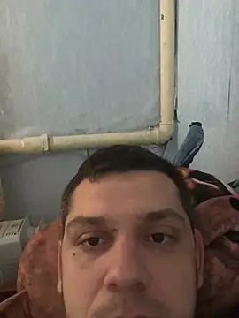 Snapshot of BogdanNegoda chatting on May 18, 2026, 7:24 am BogdanNegoda online show from May 18, 2026, 7:24 am
