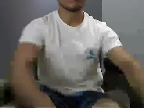 Snapshot of ahmedluxor1 chatting on October 21, 2025, 4:12 am ahmedluxor1 online show from October 21, 2025, 4:12 am