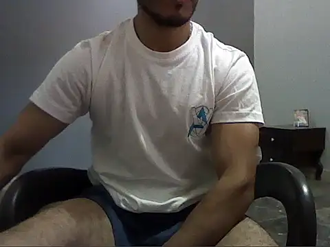 Snapshot of ahmedluxor1 chatting on October 19, 2025, 11:57 am ahmedluxor1 online show from October 19, 2025, 11:57 am