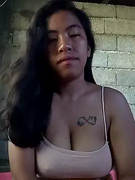 Yapsyxx online show from November 27, 2025, 12:00 am