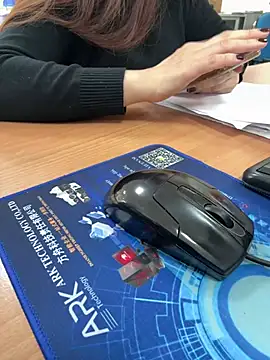 Snapshot of ThuPhuong-Tr chatting on January 13, 2026, 1:20 am ThuPhuong-Tr online show from January 13, 2026, 1:20 am