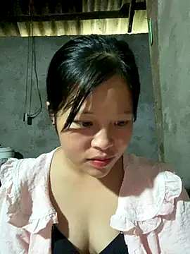 O o UwU o O online show from October 17, 2025, 4:16 am