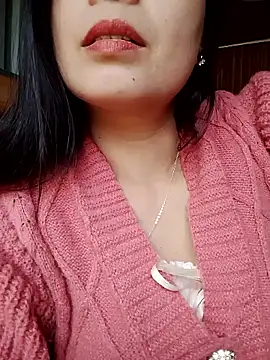 Snapshot of Baby-kis03 chatting on January 10, 2026, 5:03 am Baby-kis03 online show from January 10, 2026, 5:03 am