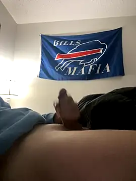 sexybigdick04 online show from November 18, 2025, 3:43 am