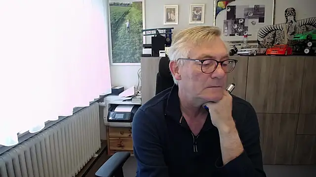 randyandy67 online show from September 9, 2025, 10:36 am