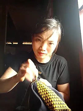 ngan-cute online show from July 18, 2026, 7:39 am