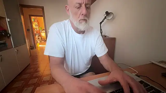 Pigna16PSRN online show from February 17, 2026, 8:11 am