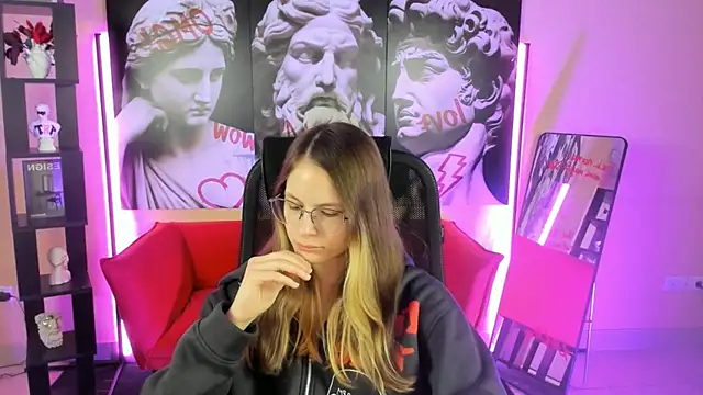 Carrie Rose online show from November 19, 2025, 2:22 am