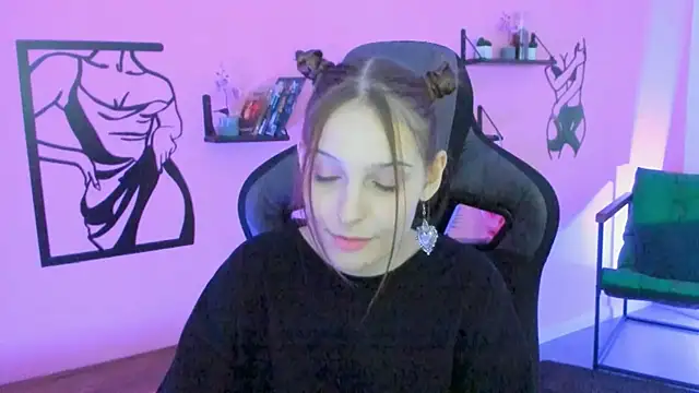 JenniferKiim online show from October 7, 2025, 11:22 am