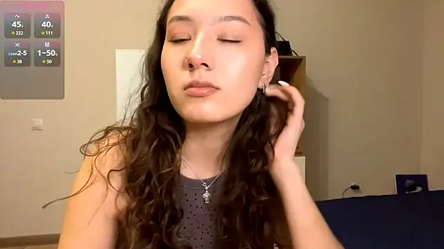 Sakuravice online show from October 6, 2025, 2:07 pm