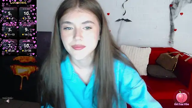 VictiriaDax online show from November 18, 2025, 1:03 pm