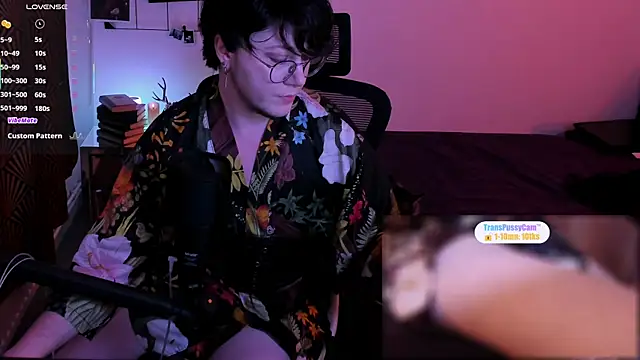 MossPrince online show from May 21, 2026, 7:33 pm