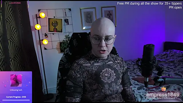 MossPrince online show from November 10, 2025, 2:55 pm