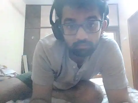 Snapshot of GOJO_1 chatting on September 14, 2025, 5:24 pm GOJO 1 online show from September 14, 2025, 5:24 pm