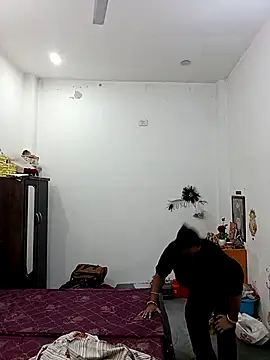 Snapshot of Rakhi_sawant143 chatting on November 6, 2025, 2:15 am Rakhi sawant143 online show from November 6, 2025, 2:15 am