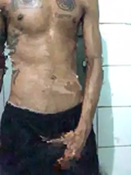 lcsexy45 online show from April 3, 2026, 4:46 pm