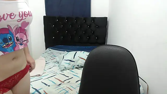 Snapshot of celeste_veryhot chatting on September 13, 2025, 11:54 am celeste veryhot online show from September 13, 2025, 11:54 am