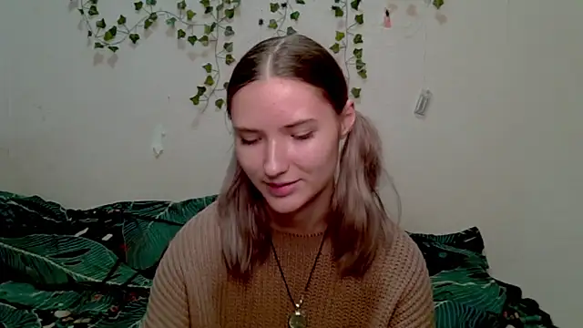 Snapshot of _kikiclark__ chatting on October 24, 2025, 8:52 pm kikiclark online show from October 24, 2025, 8:52 pm