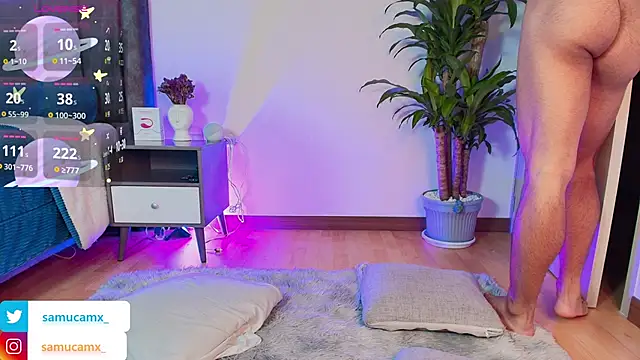 samucamx  online show from November 7, 2025, 2:16 am