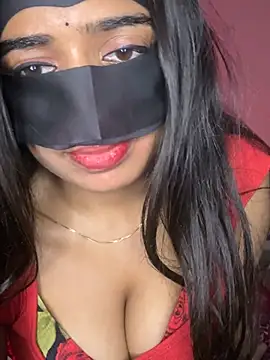 Snapshot of DesiSexyMonika chatting on April 12, 2026, 9:29 pm DesiSexyMonika online show from April 12, 2026, 9:29 pm