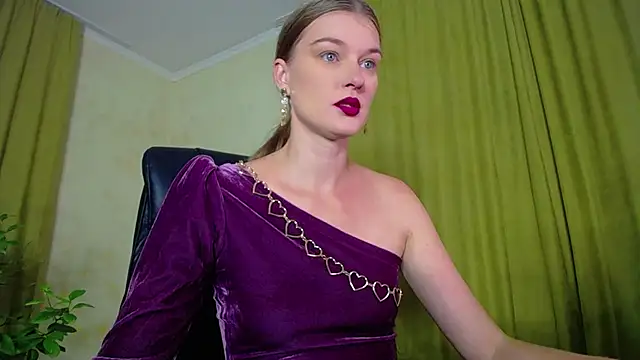 MysticVenus  online show from November 1, 2025, 3:50 pm