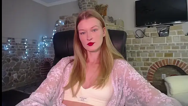 Snapshot of MysticVenus_ chatting on September 9, 2025, 6:45 am MysticVenus online show from September 9, 2025, 6:45 am