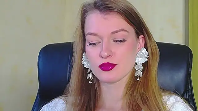 MysticVenus  online show from December 18, 2025, 10:30 am